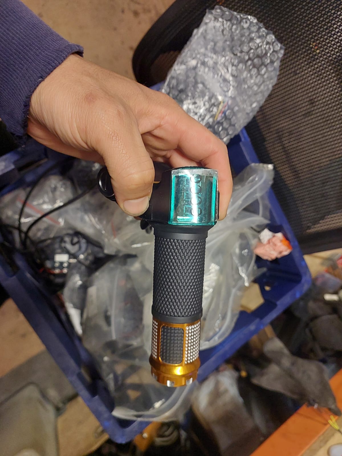 key ignittion with turn thrrottle
